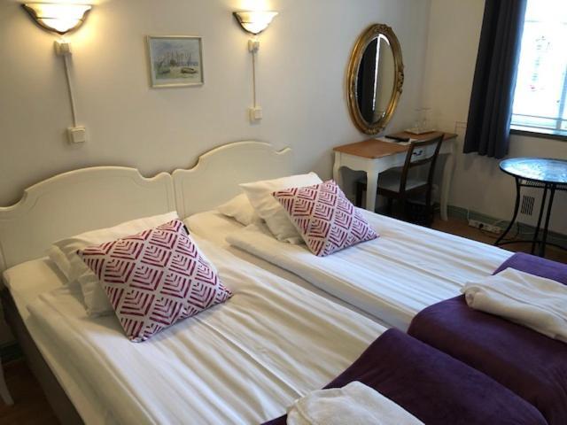 Hotell Turistgarden I Simrishamn Extérieur photo