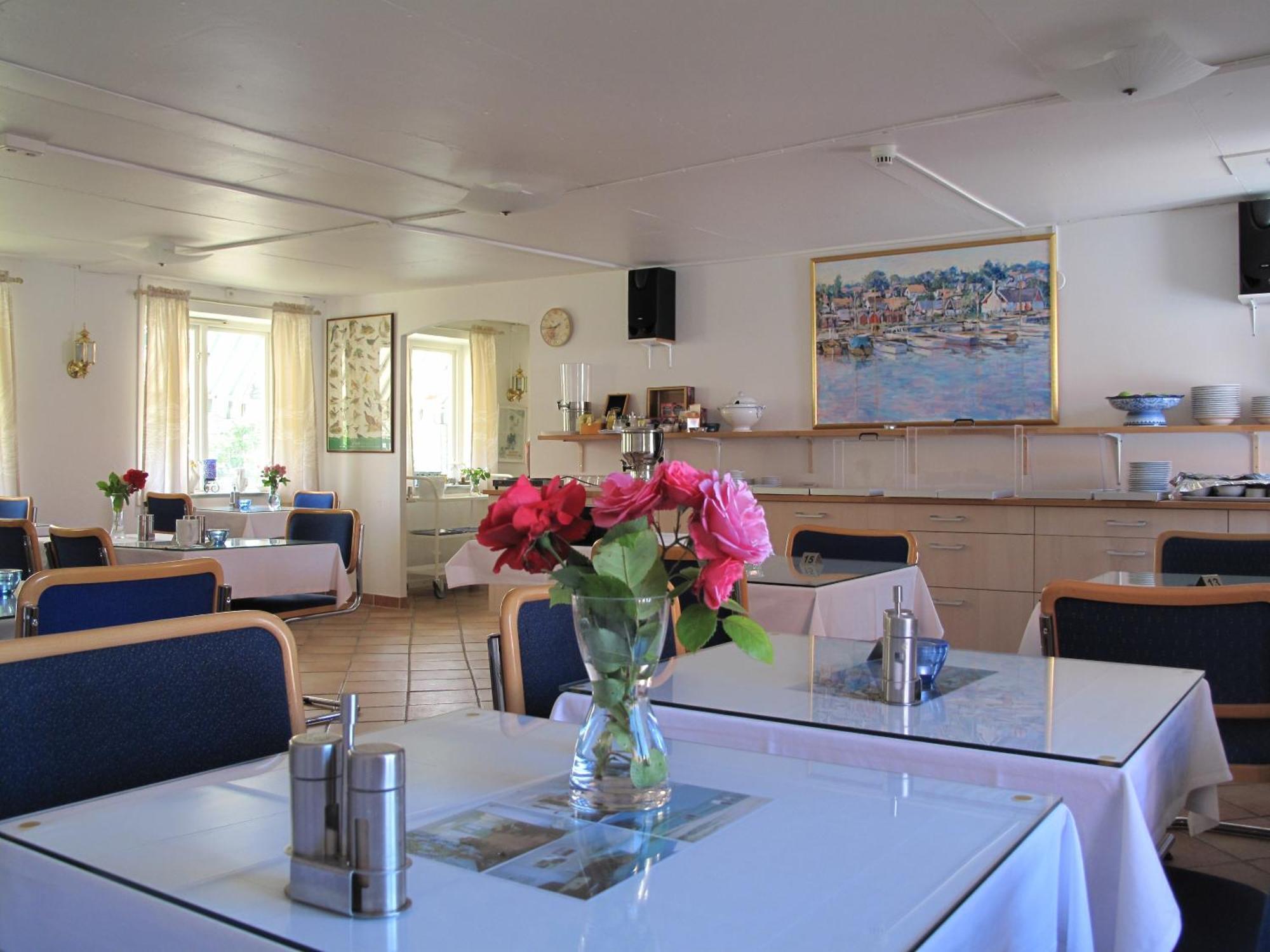 Hotell Turistgarden I Simrishamn Extérieur photo