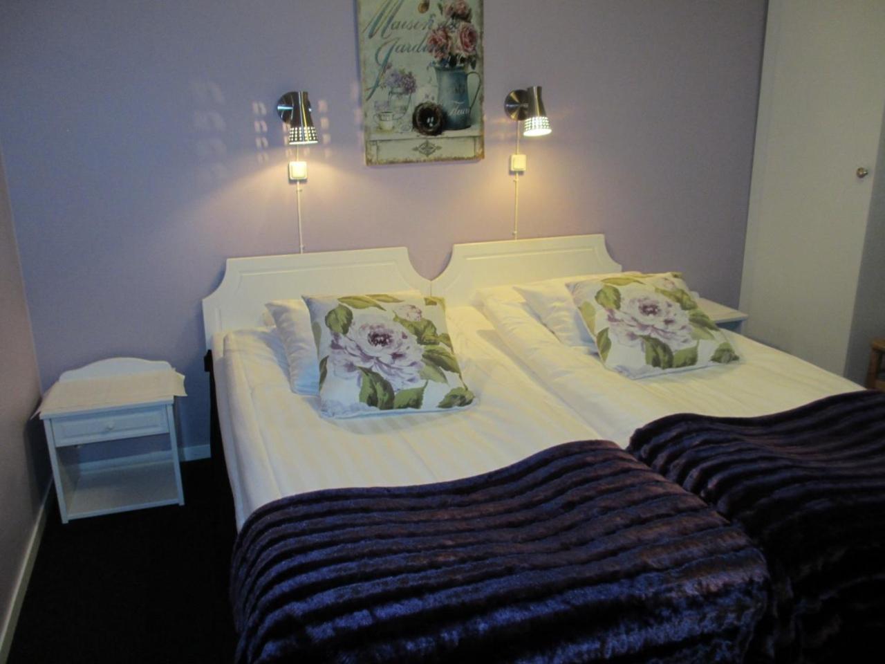Hotell Turistgarden I Simrishamn Extérieur photo