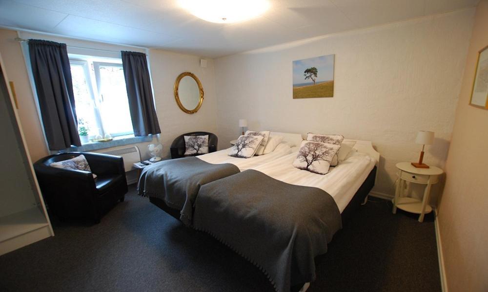 Hotell Turistgarden I Simrishamn Extérieur photo